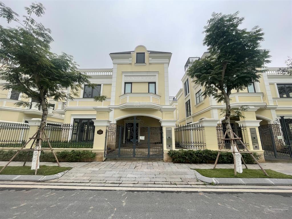 Cần bán biệt thự an lạc diện tích 202m2 có hầm. mặt đường đôi trục chính dự án, kinh doanh đỉnh