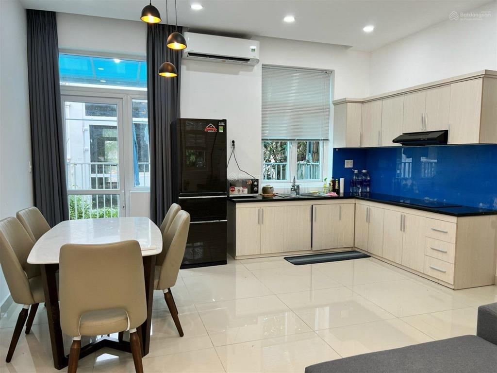 Chính chủ cho thuê biệt thự park riverside 3pn, giá 13 triệu/th, call 0909 550 *** hạnh