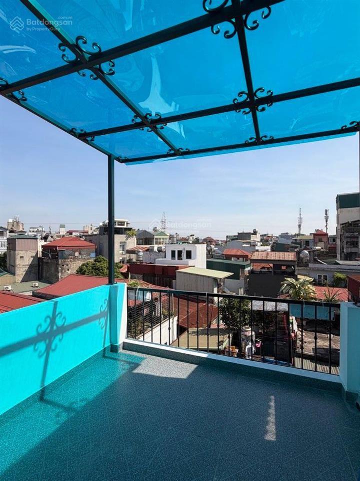 Nhà đẹp hai bà trưng! gần khu bách  kinh  xây! 6 tầng, 8 phòng cho thuê 25tr/th