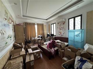Nhà đẹp  hiếm! thạch bàn  aeon ô tô đỗ  lô góc  ở sướng 40m2x5t. giá 7.x tỷ