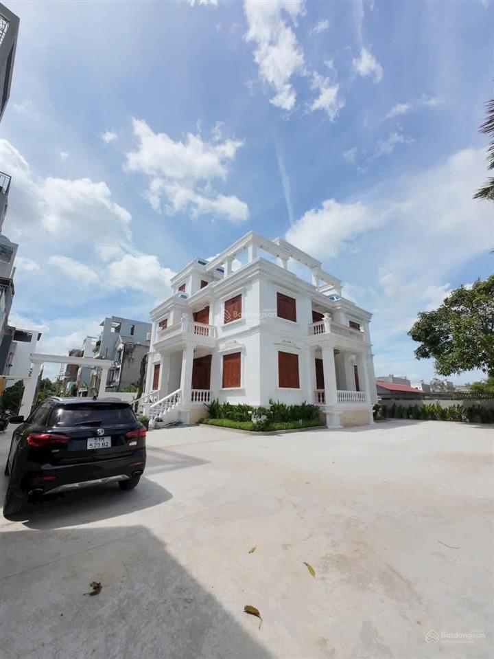 Chính chủ bán biệt thự sân vườn 732m2 đường hà huy giáp, phường an phú đông, quận 12, tp.hcm