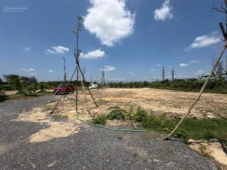 Đất phường ninh hoà full thổ dt lớn phù hợp đầu tư phân lô chỉ 4 triệu/m2