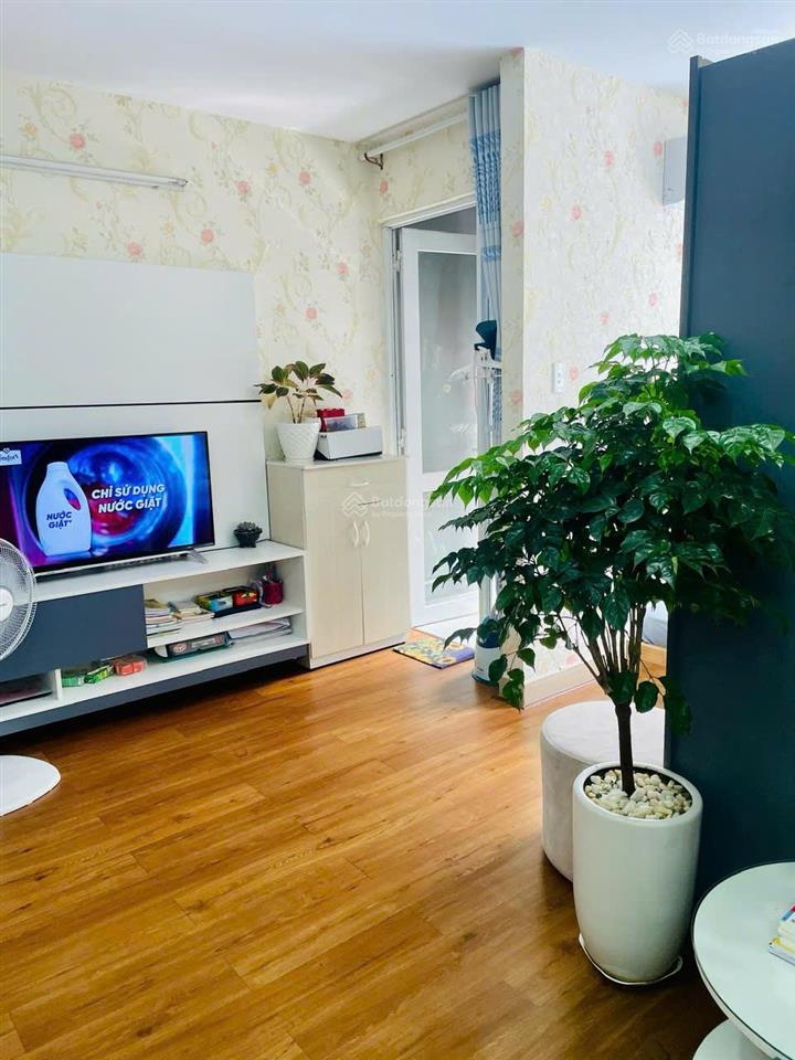 Chính chủ  bán căn hộ 1pn, 1wc tầng cao, block a, cc hiệp thành 3, 920 triệu, 37m2, full nội thất