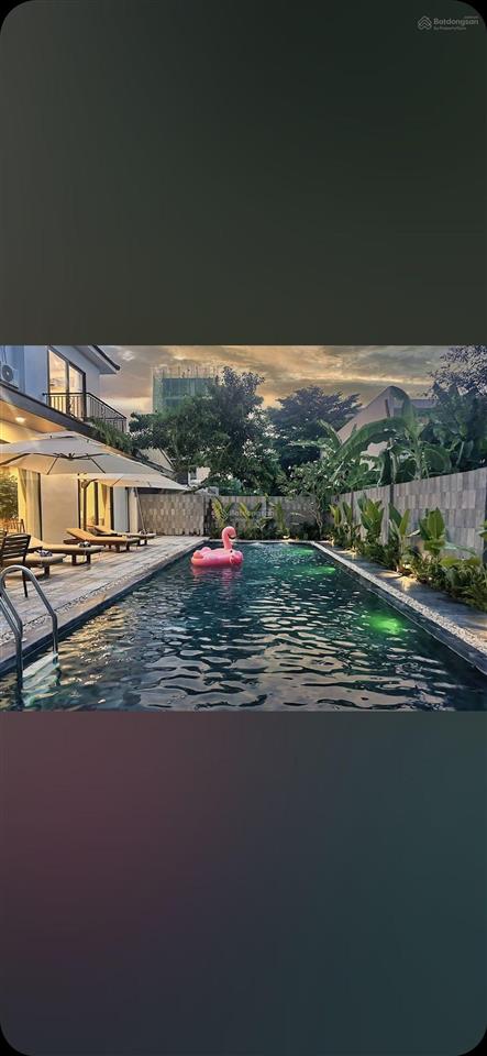 Bán biệt thự 4 tầng mt bà huyện thanh quan. dt355m2