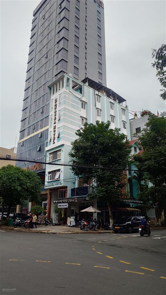 Bán nhà góc 2 mặt tiền lê tấn toán. 236m2. ngang 18m