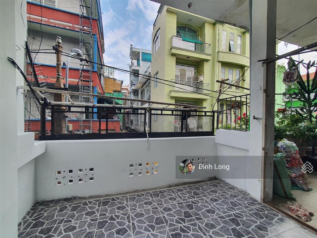 Bán căn hộ q. 5, giáp trần hưng đạo  tản đà, dt 63m2 giá 2 tỷ 7 (tl)