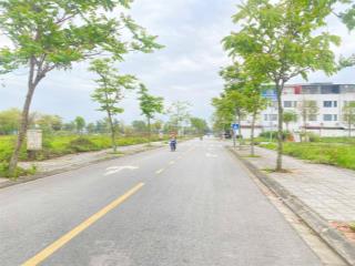 Rẻ hơn thị trường 300 tr, bán nhanh lô đất view vườn hoa mầm non.  0969 310 ***