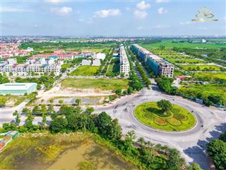 Cần tiền bán gấp lô đất 121,5m2 mặt tiền 6m thuộc làn 2 đường khu đô thị vườn sen.  0969 310 ***