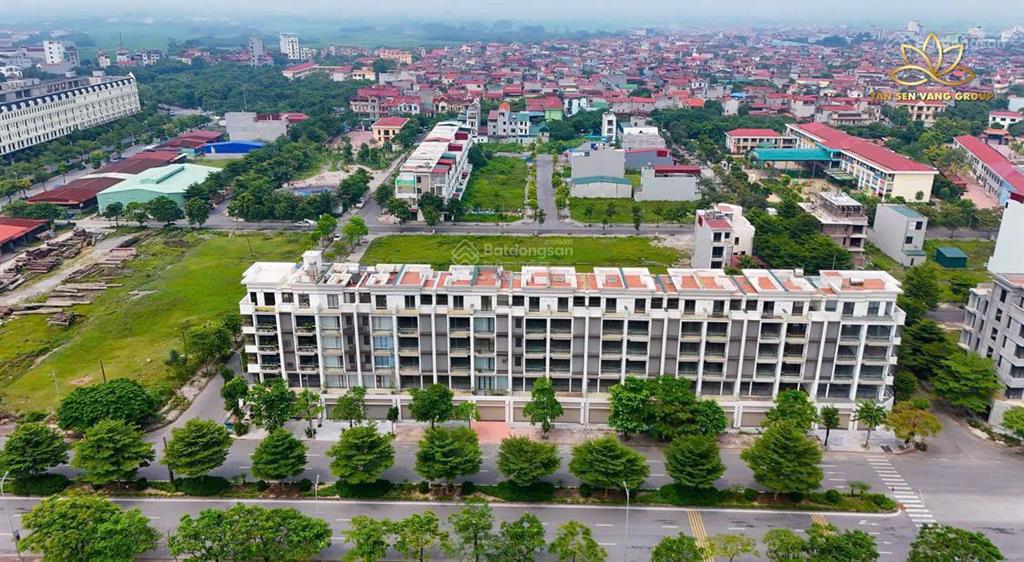 Cc cần tiền bán rẻ lô đất thuộc làn 2 tl277 khu đô thị vườn sen, 121,5m2 mặt tiền 6m.  0969 310 ***