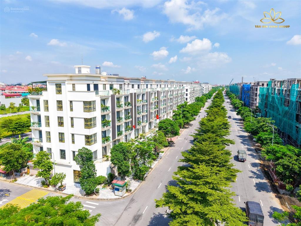 Cc cần tiền bán rẻ lô đất thuộc làn 2 tl277 khu đô thị vườn sen, 121,5m2 mặt tiền 6m.  0969 310 ***