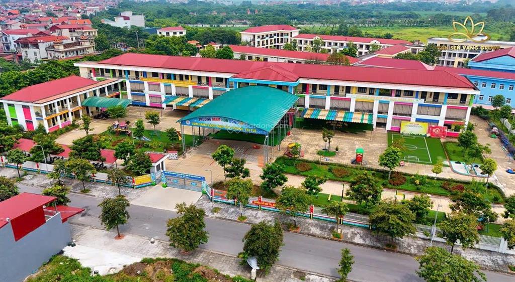 Sở hữu lô đất lo26 vị trí vàng đối diện công viên, gần đh luật, kđt vườn sen.  0969 310 ***