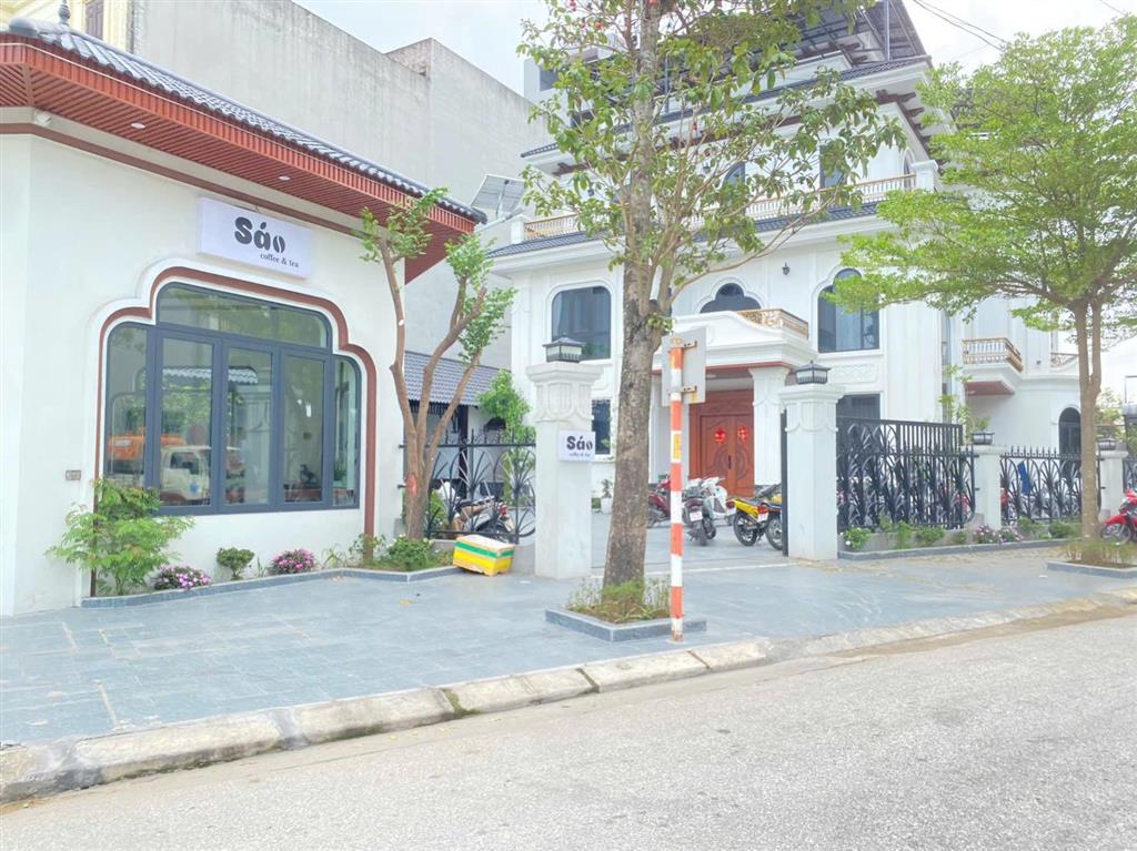 Sở hữu lô đất lo26 vị trí vàng đối diện công viên, gần đh luật, kđt vườn sen.  0969 310 ***
