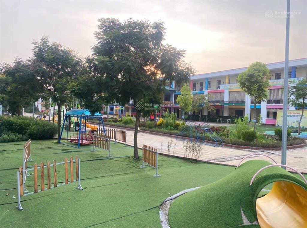 Chính chủ cần tiền bán nhanh lo30 100m vị trí đẹp gần chợ, giá mềm.  0969 310 ***