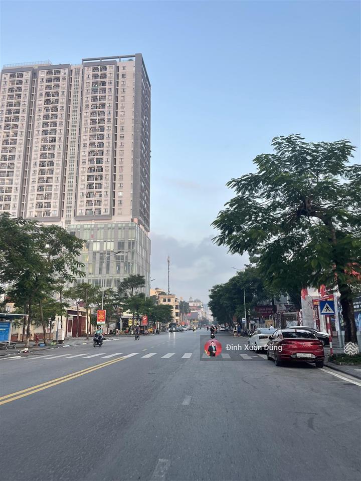 Bán gấp mặt đường lạch tray 96m2 có sẵn nhà 6 tầng hiện đại, giá tốt đầu tư