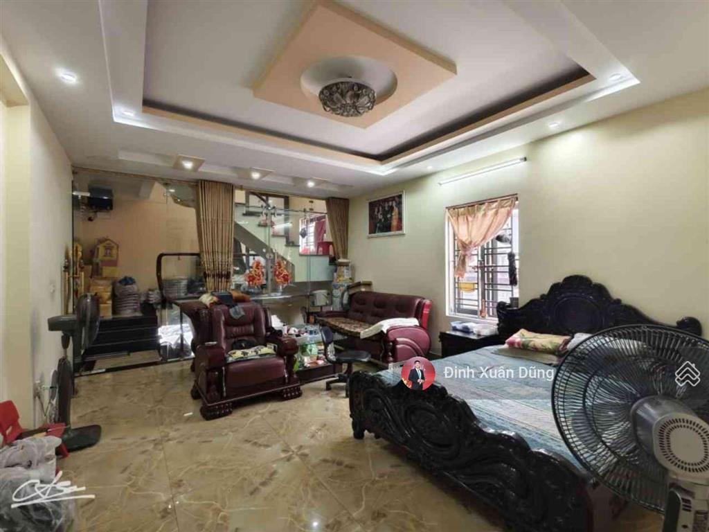 Mặt phố ngay trung tâm 108m2 mặt tiền 5m giá đầu tư chỉ hơn 10 tỷ