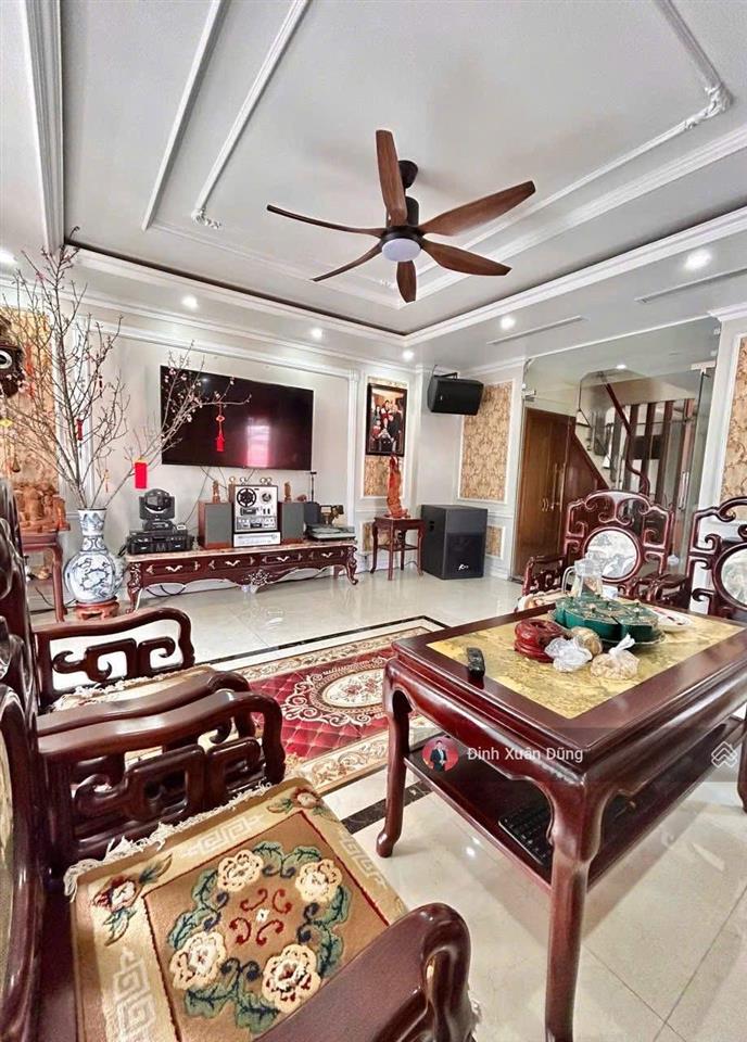 Mặt đường trung tâm gần hồ tam bạc 100m2 mặt tiền 5,2m giá cực mềm