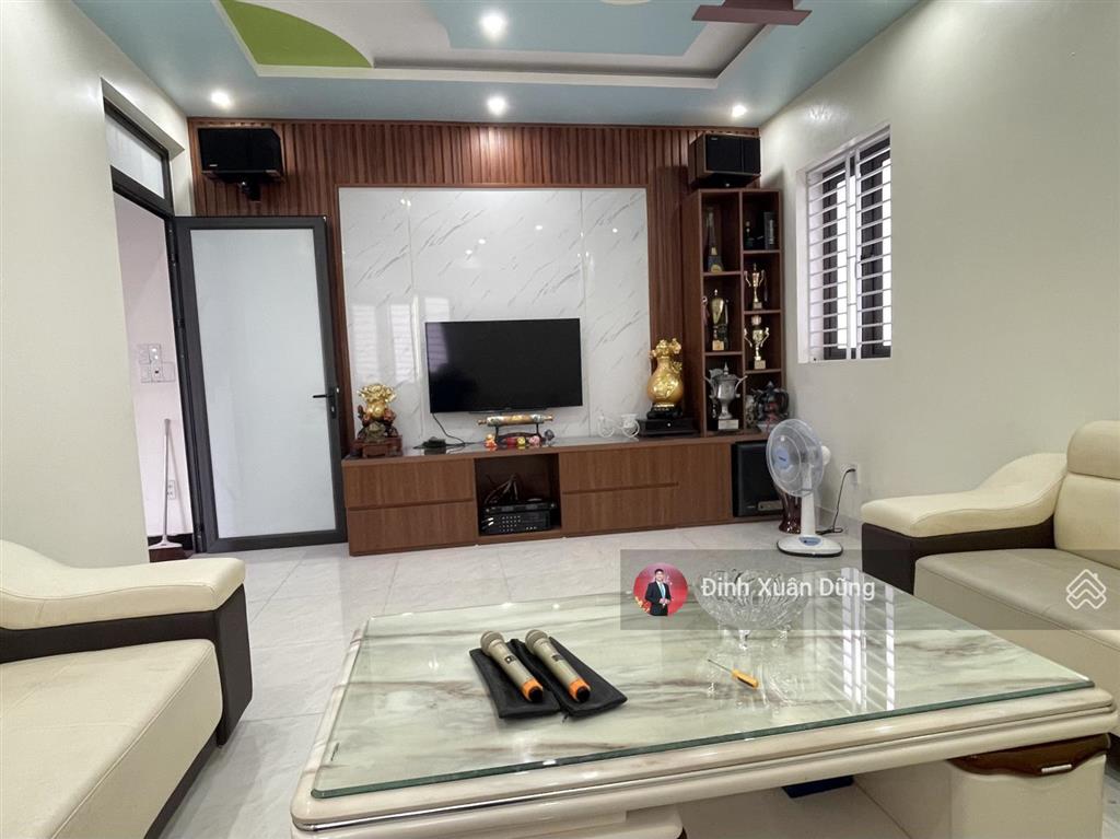 Bán gấp mặt đường lạch tray giảm chào 1 tỷ 94m xây cao tầng thang máy hiện đại giá tốt