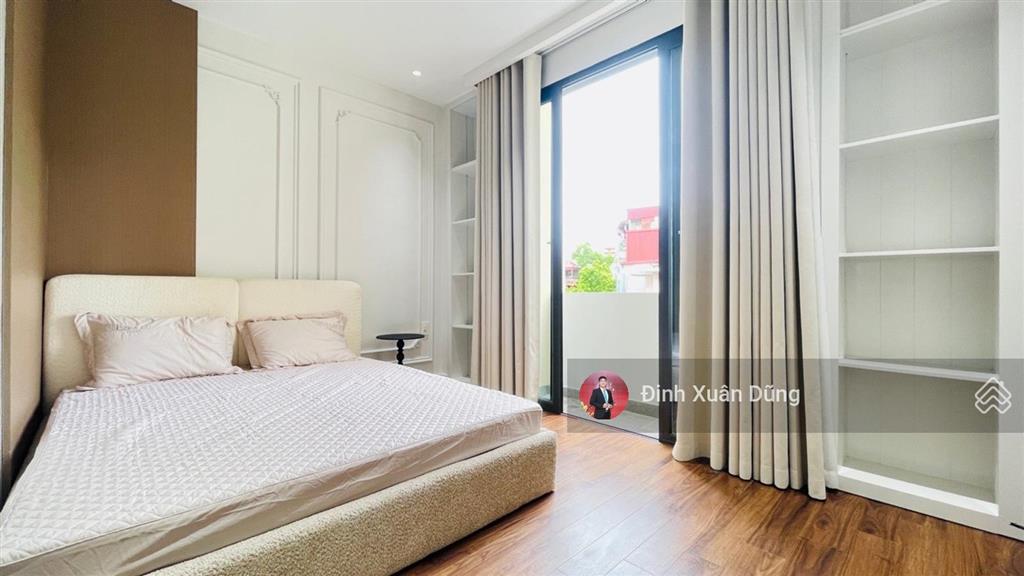Mặt phố trung tâm gần hồ sen 93m² xây mới hiện đại, full nội thất đẹp chỉ 18,6 tỷ