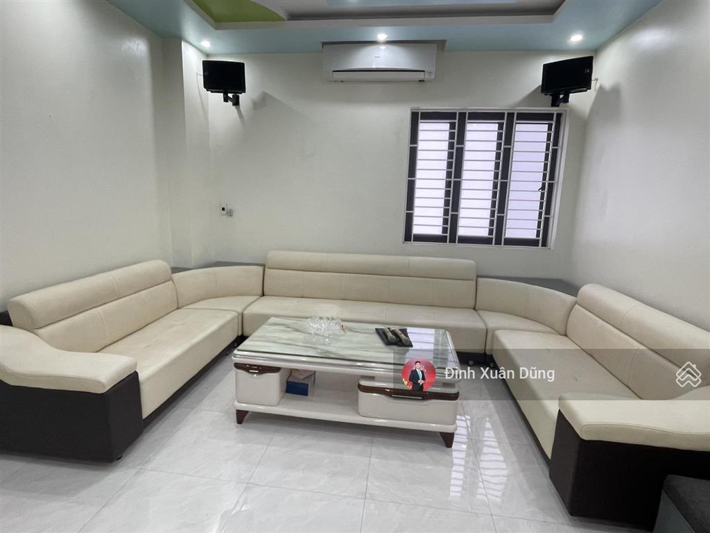 Mặt phố lạch tray xây cao tầng chỉ việc kinh doanh ngay, điểm đẹp giá tốt