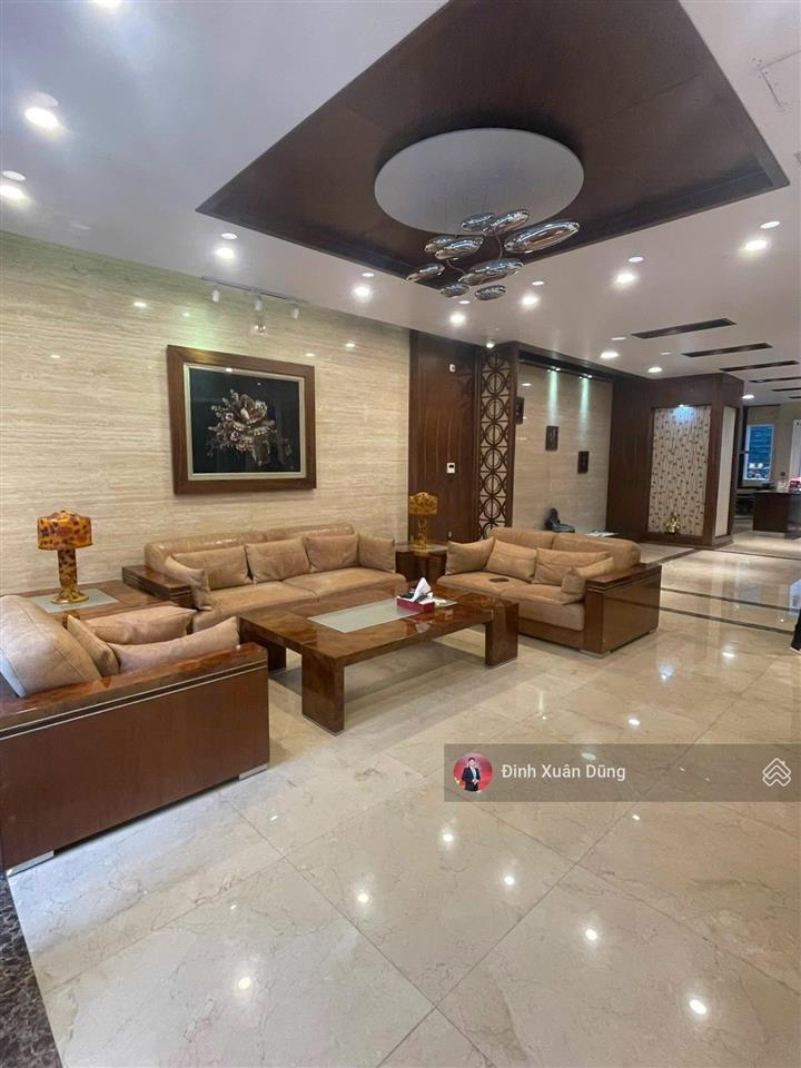 Bán tòa nhà mặt phố hai bà trưng, hải phòng 200m2, mặt tiền 9m, có dòng tiền thu nhập cao, hợp lý