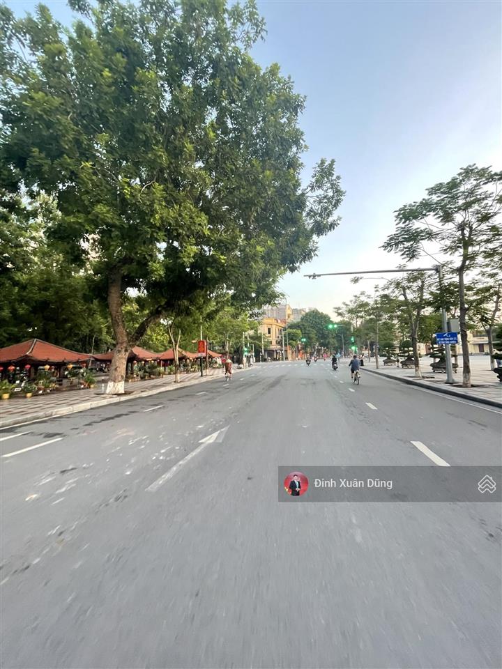 Mặt phố trần phú 50m2 mặt tiền 5,7m đẹp dòng tiền tốt, chủ thiện chí bán