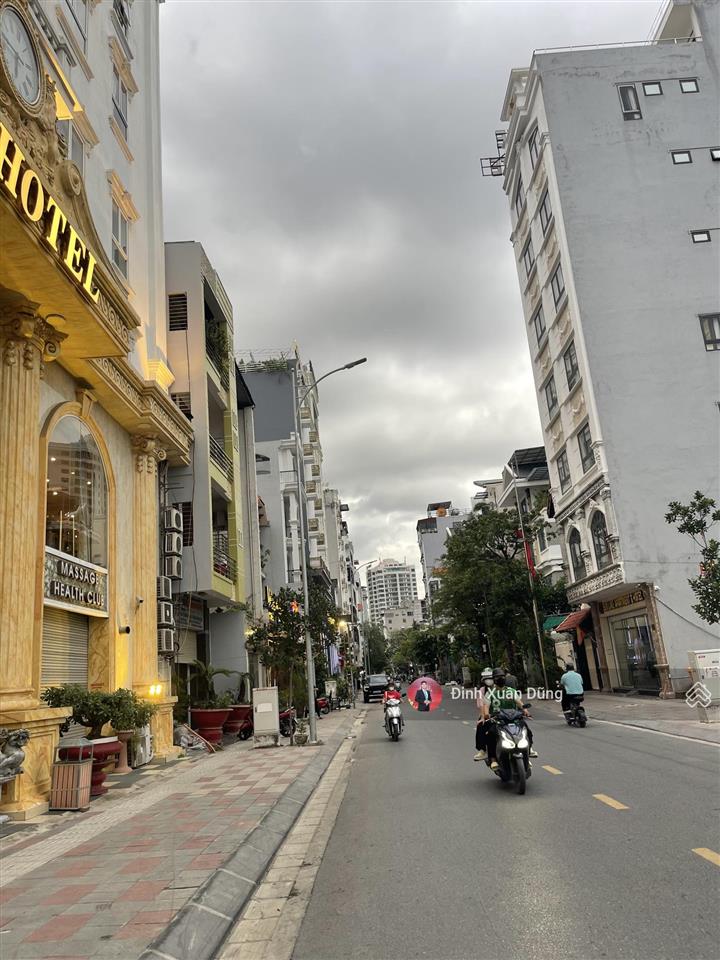 Bán tòa nhà 7 tầng hoàng thế thiện 100m2, có dòng tiền đều 70 triệu/tháng, chỉ quanh 20 tỷ