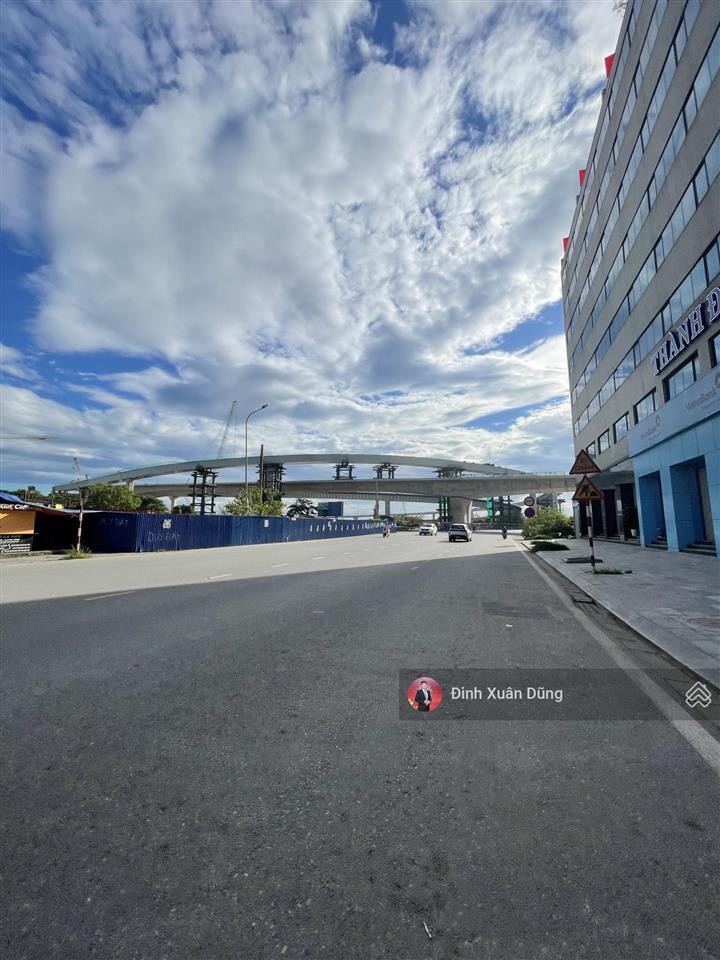 Bán đất mặt phố lê thánh tông 750m2 mặt tiền 25m cực đẹp, chủ giảm mạnh hơn 100 triệu/m2
