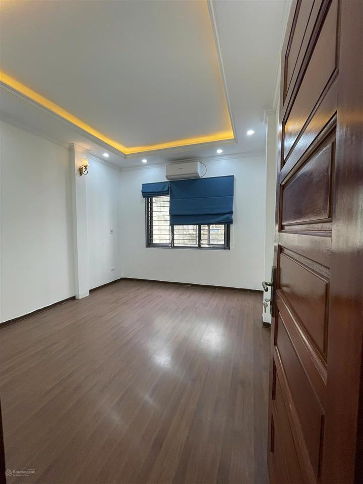 Bán nhà 4 tầng sát mặt phố vọng, dt 43m2, mt 4m, hai mặt thoáng, đẹp xuất sắc