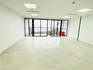 Chính chủ cho thuê văn phòng 75m2 lô góc cực thoáng sáng  mặt phố phạm tuấn tài ô tô đỗ cửa  16tr