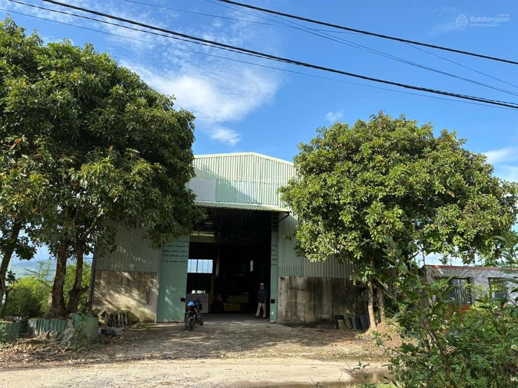 Cho thuê kho 410m2 (ngang 12m) gần ngã 4 ql27c  hương lộ 39, xã diên hoà. container vào tận nơi