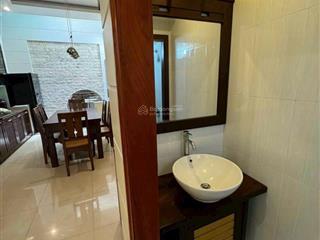 Cho thuê nhà nguyên căn trung tâm nha trang hẻm ô tô đường lý tự trọng  giá 19 triệu/tháng