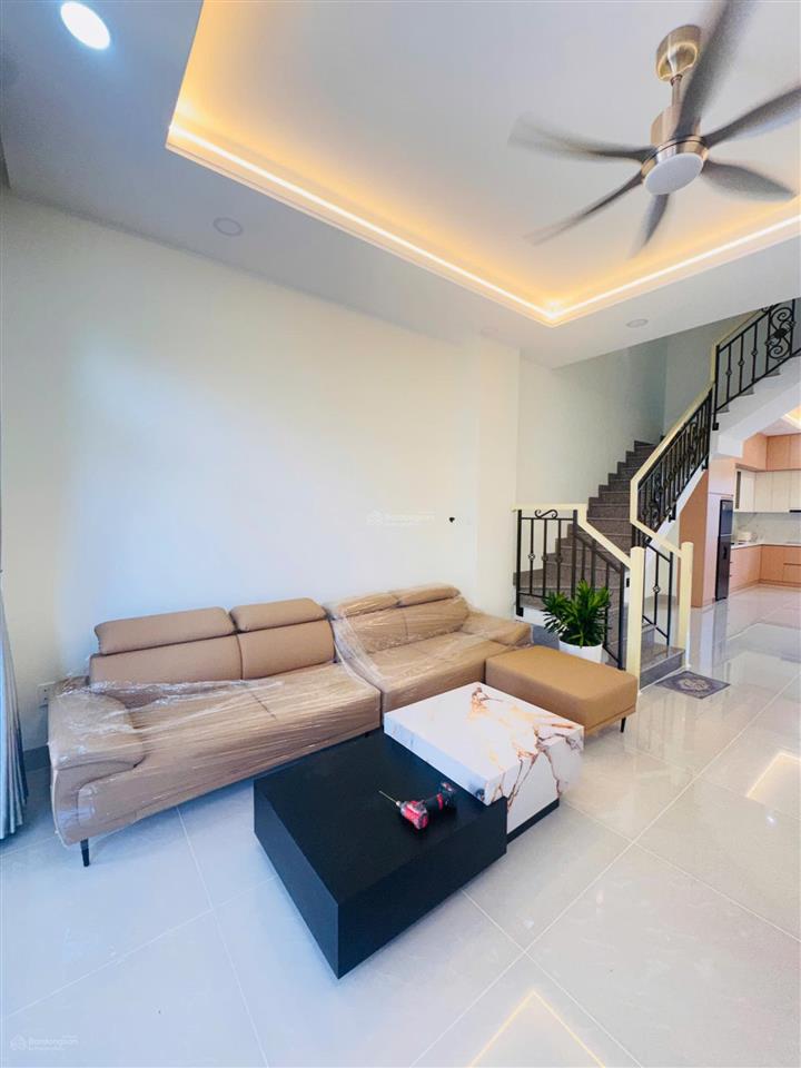Cho thuê biệt thự 3 tầng gói 2 kđt mỹ gia, nha trang, đối diện công viên. giá 25 triệu/tháng
