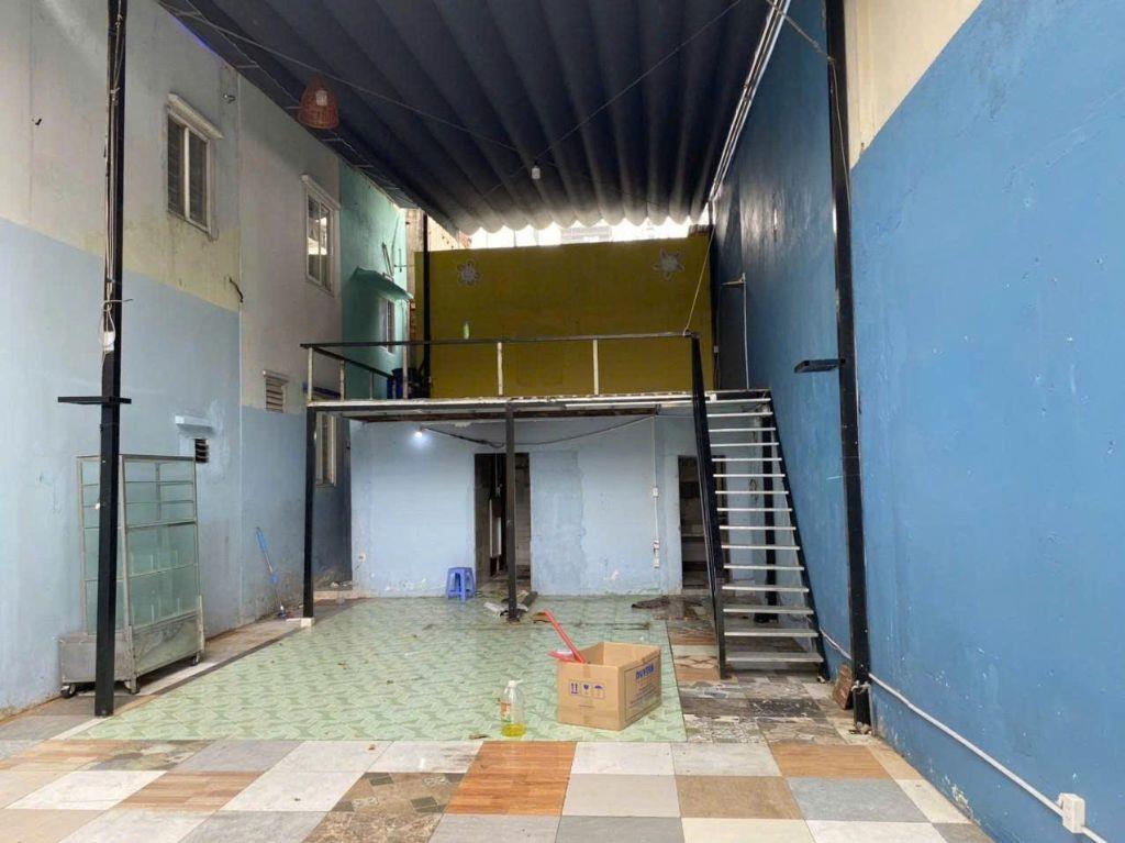 BÁN NHÀ CẤP 4, HXH, CAO THẮNG, P12, Q10.DT:6,8X18, GIÁ:25 TỶ