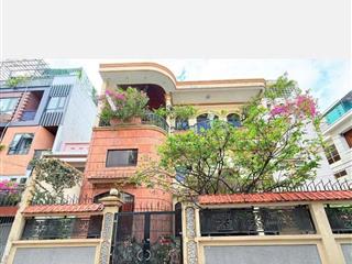 Biệt thự góc 2 mặt tiền,Phan Xích Long, phường 3, quận Phú Nhuận, Dt;10,5x21, giá:38 tỷ