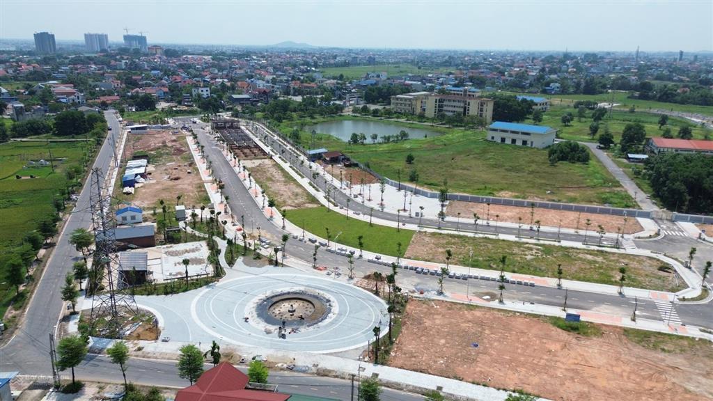 Bán đất đường 261 trung tâm tp phổ yên, sát vách kcn điềm thụy, kcn yên bình, giá 1ty8, kd, sổ đỏ