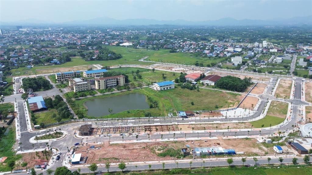 Bán đất đường 261 trung tâm tp phổ yên, sát vách kcn điềm thụy, kcn yên bình, giá 1ty8, kd, sổ đỏ