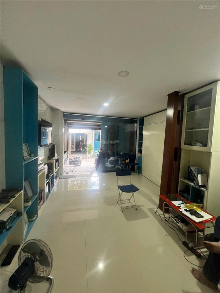 Kẹt bank bán gấp nhà 3 tầng trung tâm nha trang 5 tỷ