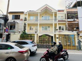 Cho thuê tòa nhà mặt tiền trần quang diệu q.3