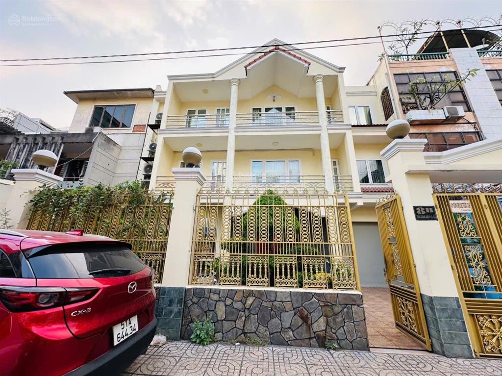 Cho thuê tòa nhà mặt tiền trần quang diệu quận 3