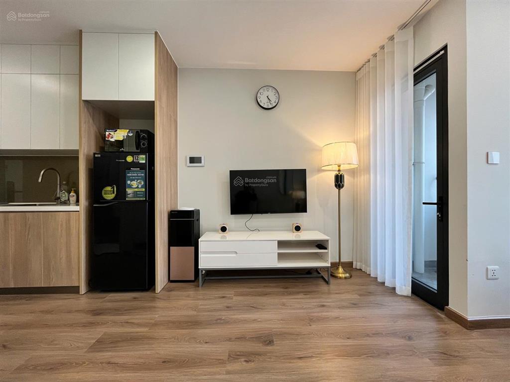 Bán gấp căn hộ studio view hồ tại imperia smart city, 3 tỷ vnd, 28,3 m2