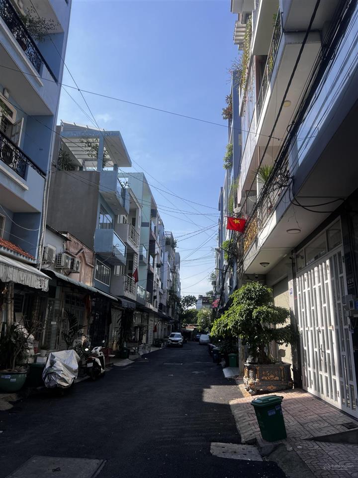 Bán nhà ngay trường học nguyễn thị định