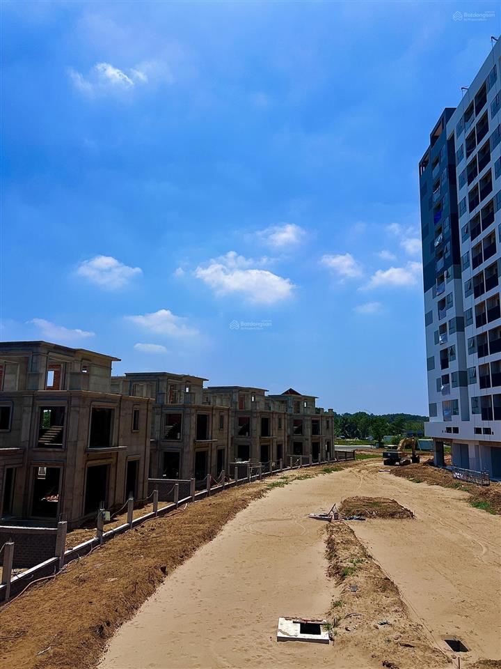 Bán căn biệt thự mặt tiền sông sài gòn, giá tốt thị trường