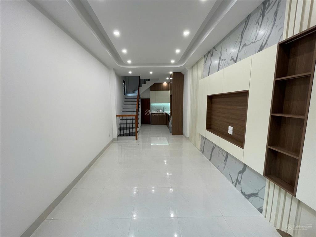 Bán nhà riêng tại thanh am, 7,9 tỷ, 40m2, giá siêu hời, hot!
