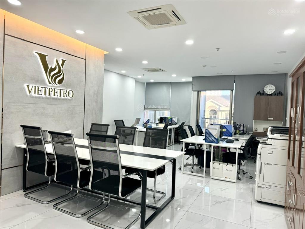 Chính chủ cần bán shophouse phú mỹ hưng sát hồ bán nguyệt 90m 2pn giá chỉ 9,5 tỷ (tl)