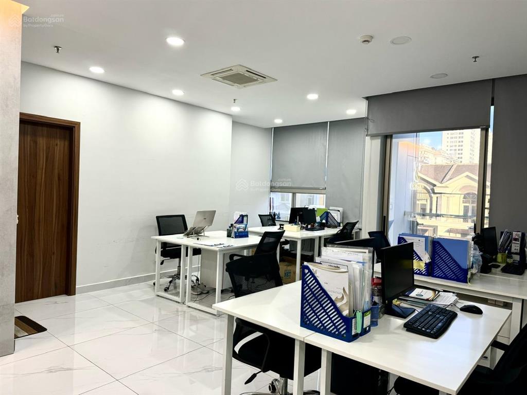 Chính chủ cần bán shophouse phú mỹ hưng sát hồ bán nguyệt 90m 2pn giá chỉ 9,5 tỷ (tl)