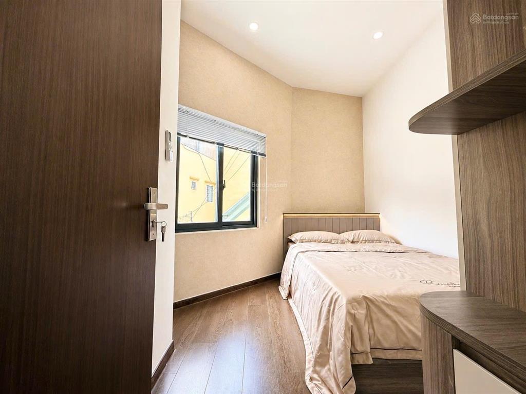 Nhà 2 tầng 3 phòng ngủ đủ nội thất ở ngay nguyễn văn đậu bình thạnh  5.98 tỷ
