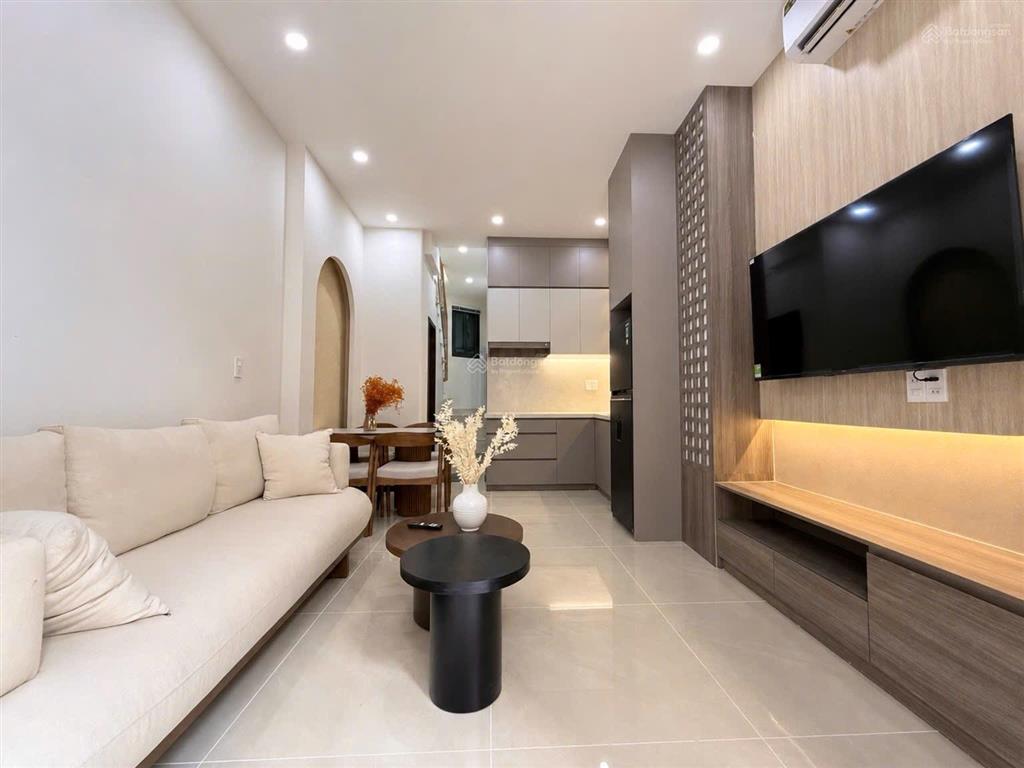 Nhà 2 tầng 3 phòng ngủ đủ nội thất ở ngay nguyễn văn đậu bình thạnh  5.98 tỷ