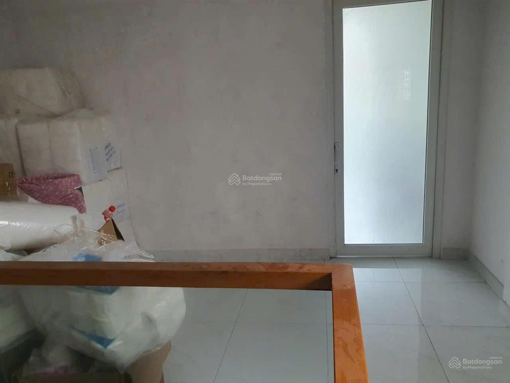 Chính chủ cần bán gấp nhà tân phú 64m2 (4x16) 2 tầng a4 sổ hoàn công đủ 6.9 tỷ