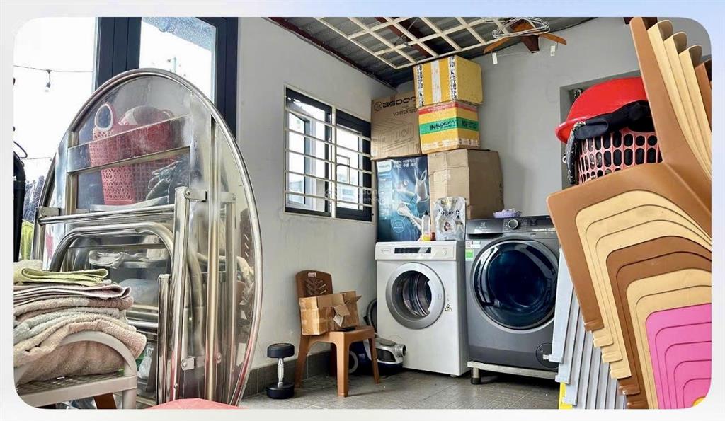 Bán nhà quận 3 đường trần quang diệu 30.4m2, giá 5.9 tỷ