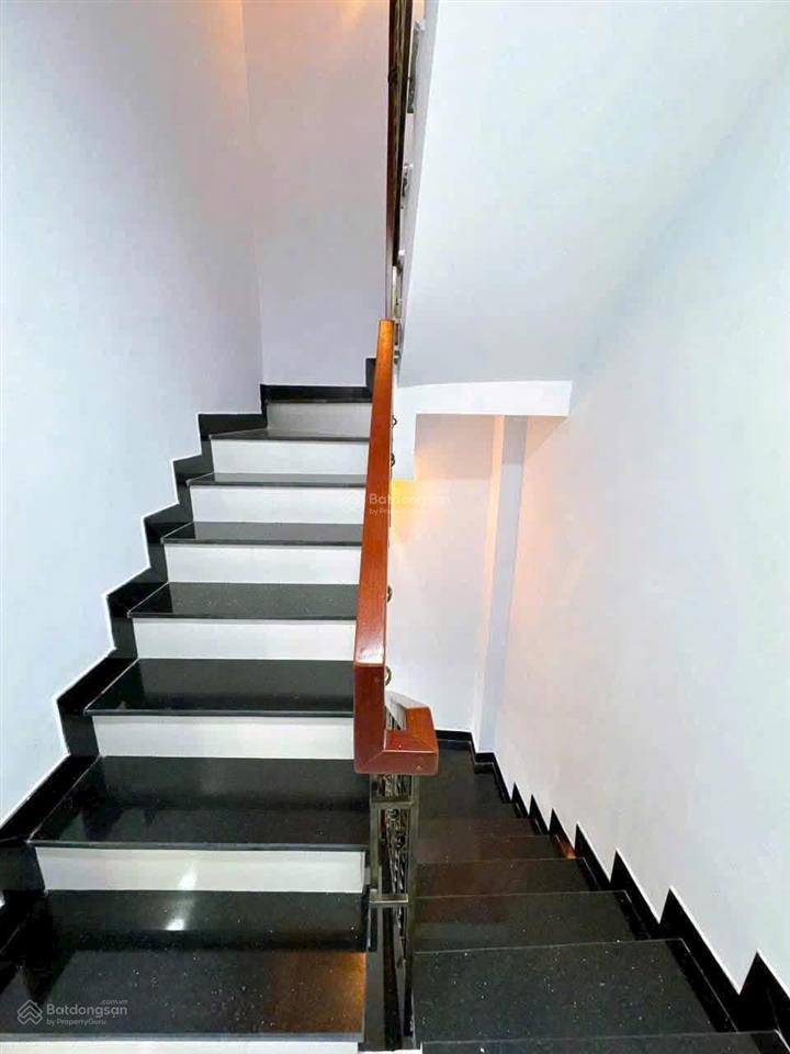 Bán nhà bình thạnh 5 tầng 6mx6m hoàng hoa thám bình thạnh  5.5 tỷ